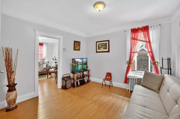 Sleepy Hollow, NY 10591,140 Beekman AVE