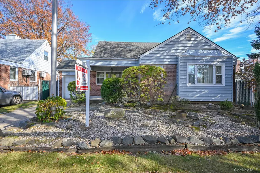 48-51 190th ST, Fresh Meadows, NY 11365