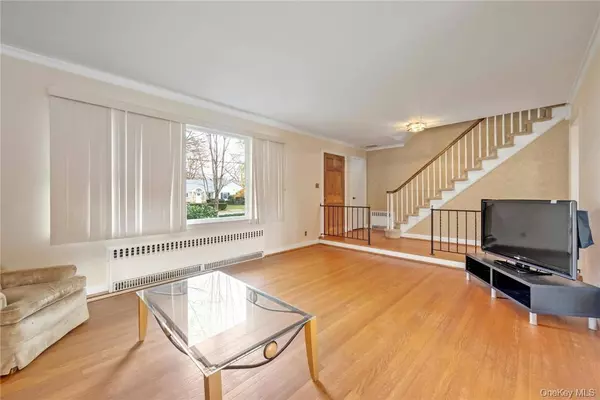 Rye Brook, NY 10573,29 Old Orchard RD