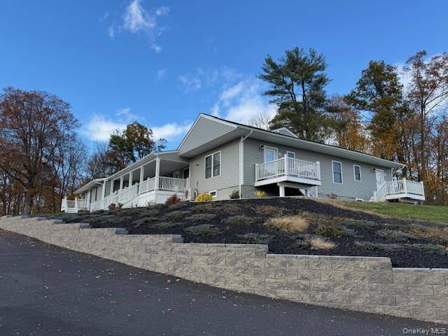Fishkill, NY 12524,135 Cooper RD #4