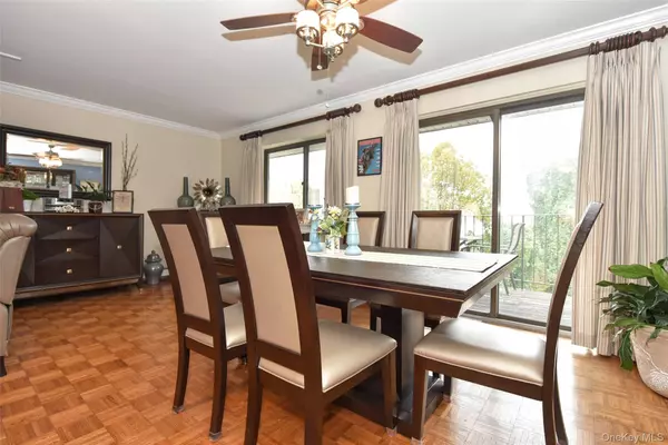 Briarcliff Manor, NY 10510,415 Kemeys Cove #4-15