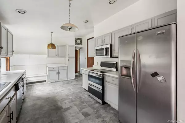 New Hampton, NY 10958,505 County Route 12