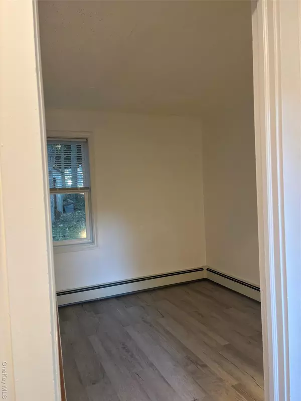 Sound Beach, NY 11789,180 New York AVE