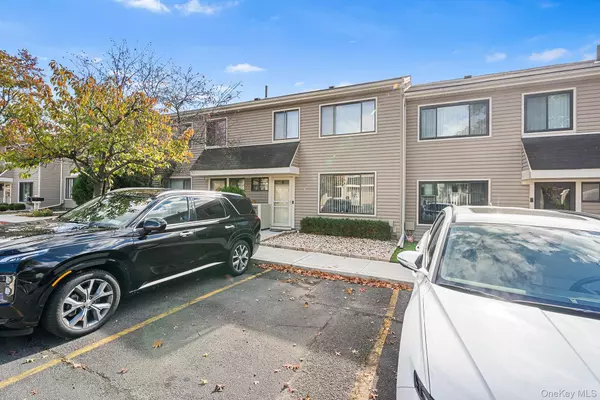 Staten Island, NY 10309,28 Berry CT