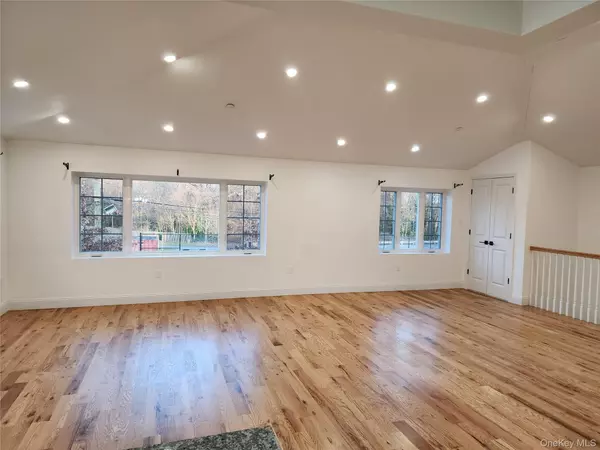 Saint Albans, NY 11434,11542 175 ST #2