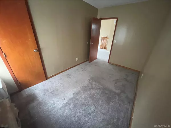 Bellerose, NY 11426,8901 249th ST