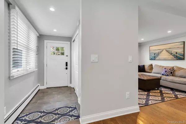 Glen Head, NY 11545,5 Cody AVE