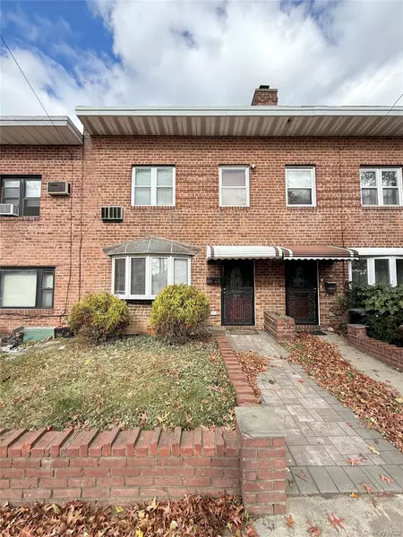 19929 26th AVE, Flushing, NY 11358