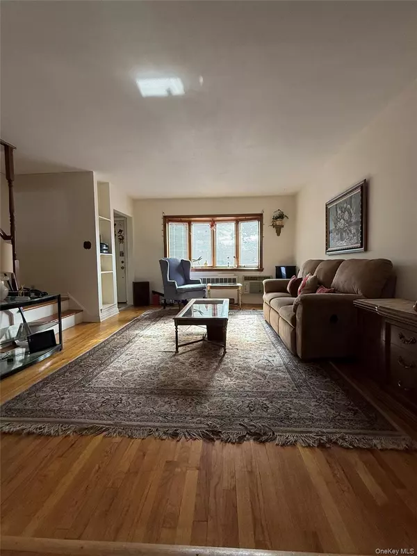 Flushing, NY 11358,19929 26th AVE