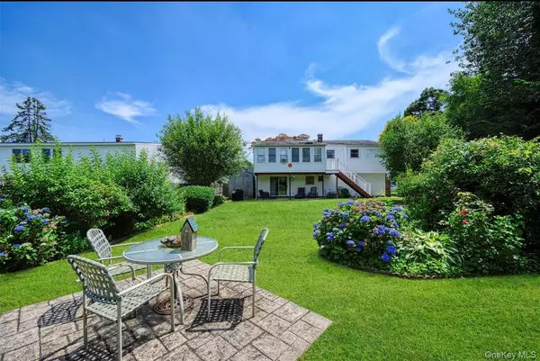 Brentwood, NY 11717,27 Douglass Street