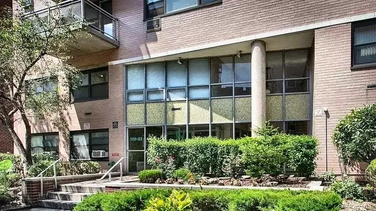 Forest Hills, NY 11375,10933 71st RD #7G