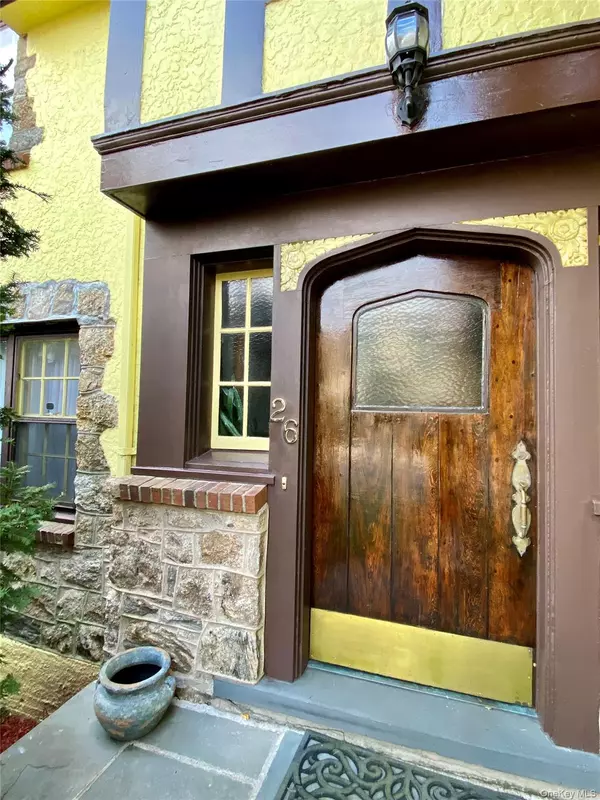 Port Chester, NY 10573,26 Glen AVE