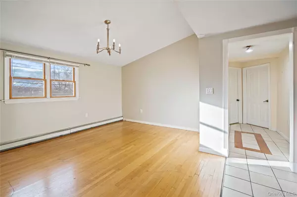 Huntington Station, NY 11746,2230 New York AVE