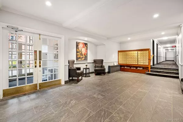 New Rochelle, NY 10801,70 Locust AVE #B101