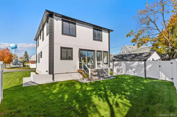 Franklin Square, NY 11010,1035 Glen DR