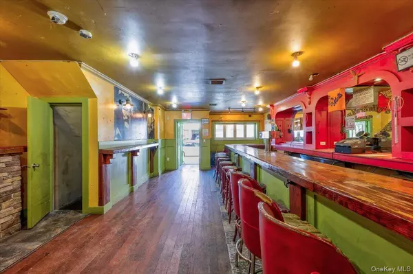 Woodside, NY 11377,49-04 69th ST