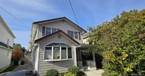 Floral Park, NY 11001,8530 261st ST