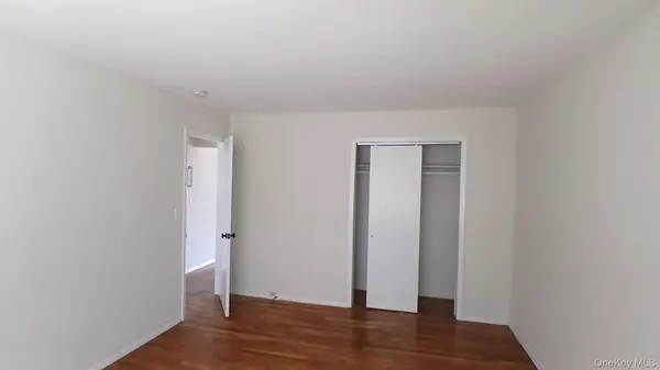 Nyack, NY 10960,18 Waldron AVE #2B