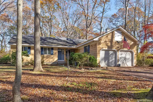 455 West LN, East Marion, NY 11939