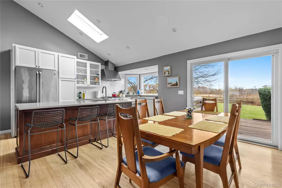 56 Dougs LN, South Jamesport, NY 11970