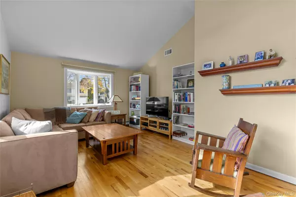 South Jamesport, NY 11970,56 Dougs LN