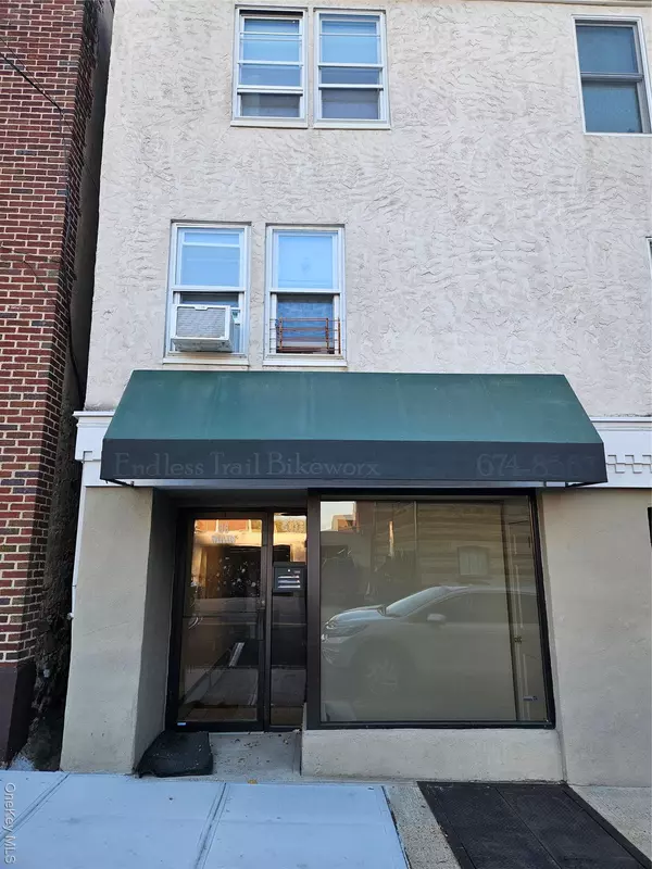 Dobbs Ferry, NY 10522,56 Main ST