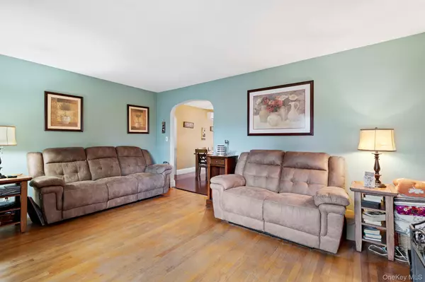 Newburgh, NY 12550,17 Brookside AVE