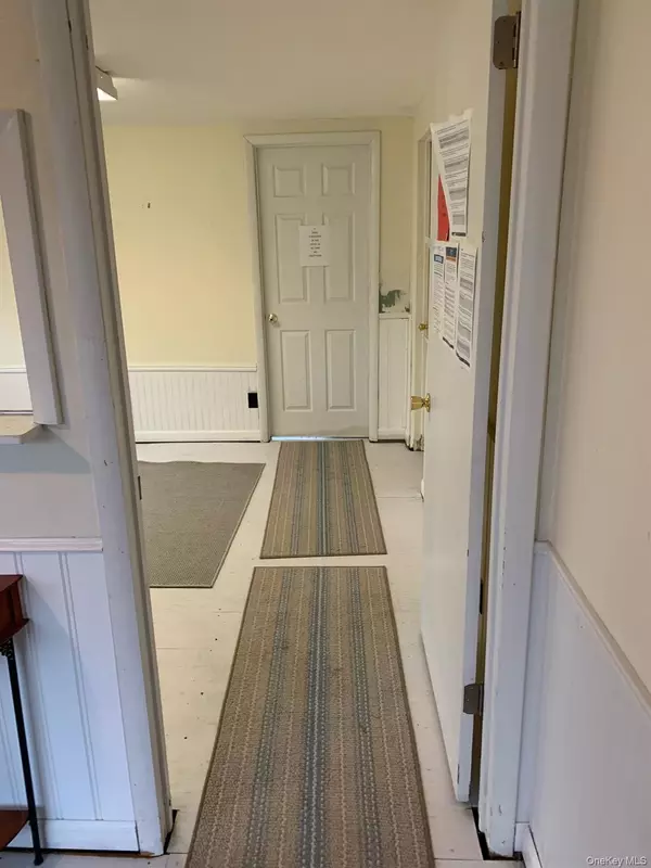 Newburgh, NY 12550,52 N Plank RD