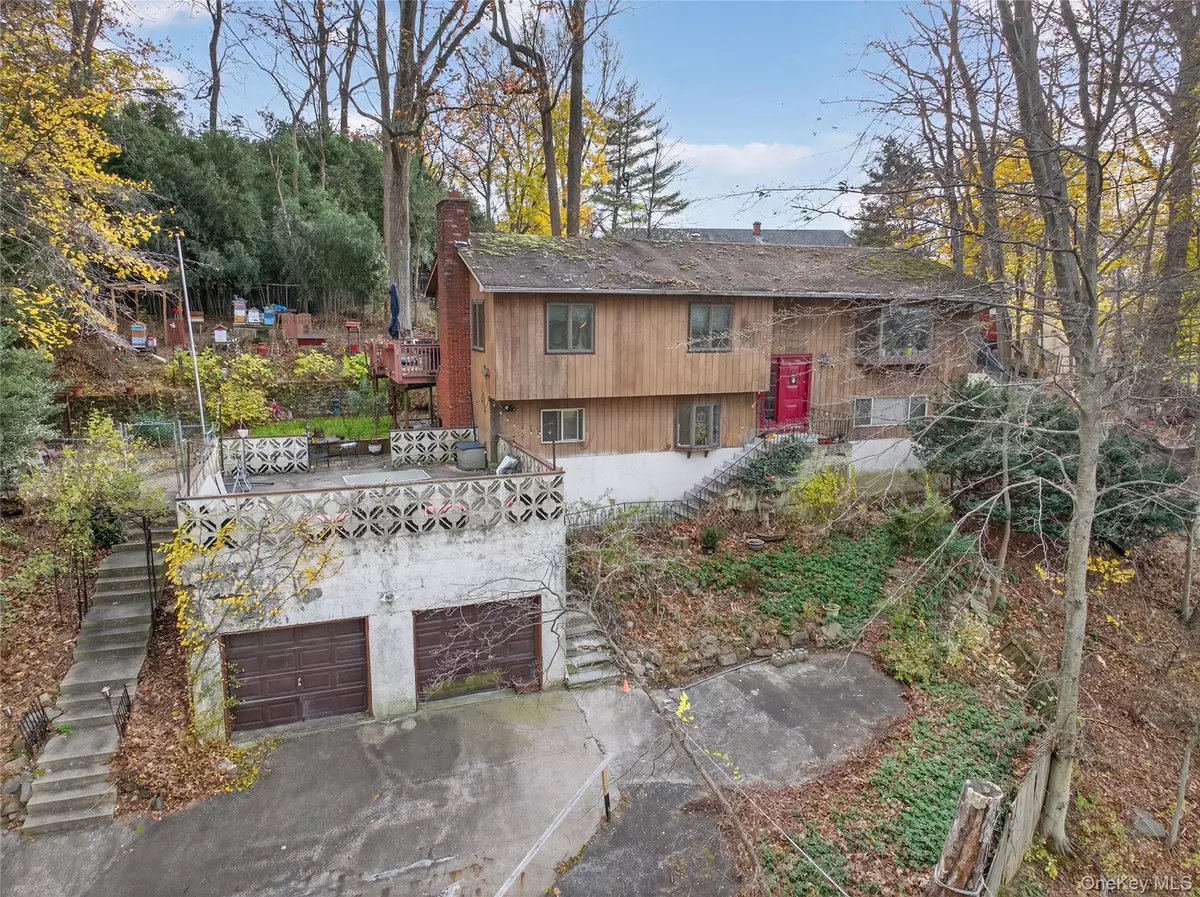 Sparkill, NY 10976,450 Valentine AVE