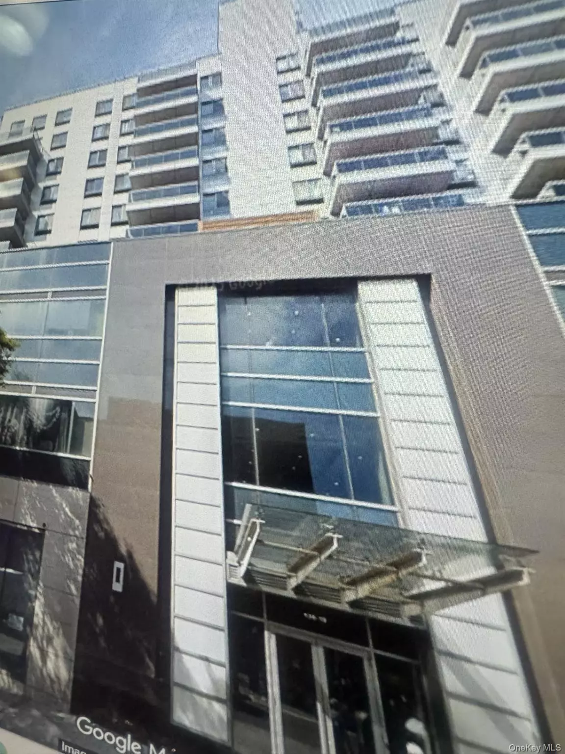 Flushing, NY 11355,4235 Main ST #4A