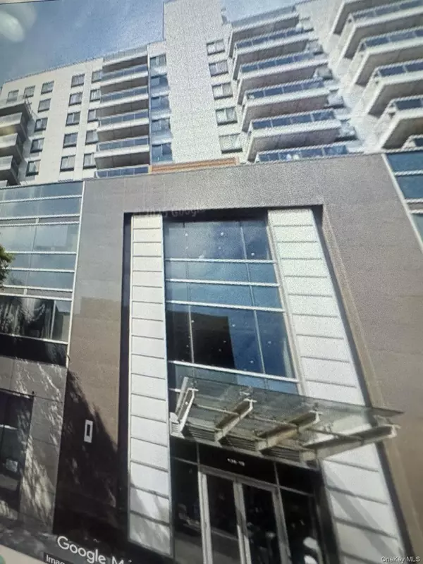 4235 Main ST #4A, Flushing, NY 11355