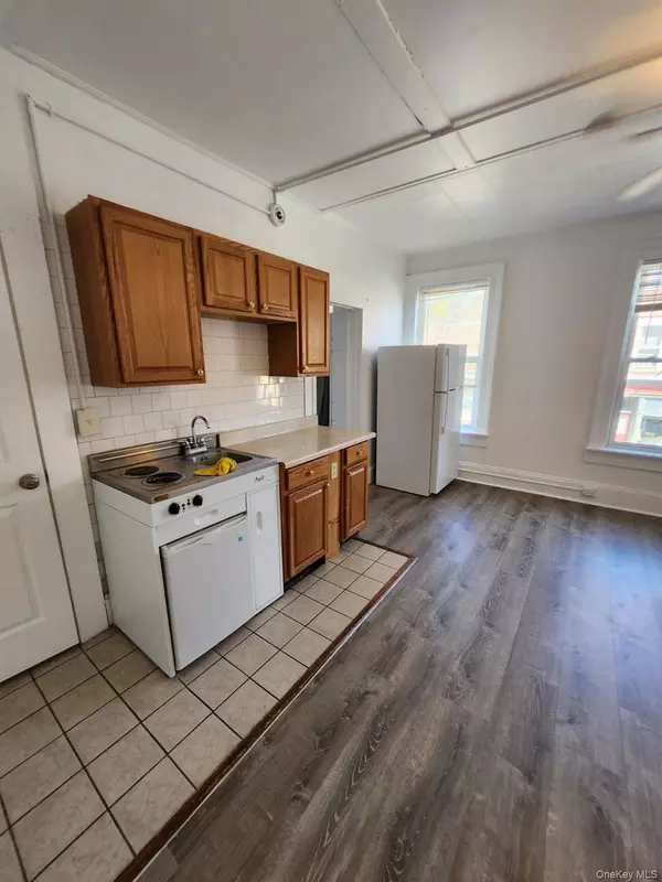 Beacon, NY 12508,455 Main Street #1