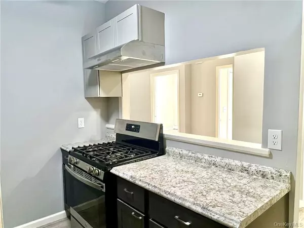 Port Jervis, NY 12771,39 Church ST #53