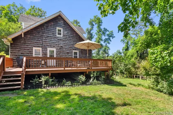 Katonah, NY 10536,157 Route 100