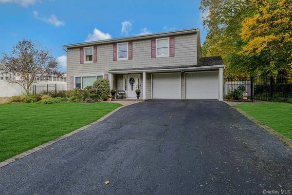 Lake Grove, NY 11755,89 Walnut ST