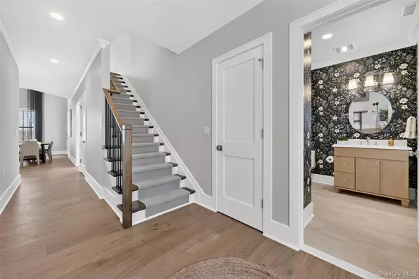 Yorktown Heights, NY 10598,1806 Soundview CT