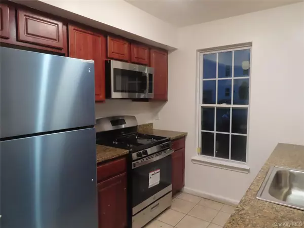 Middletown, NY 10940,265 Ruth CT