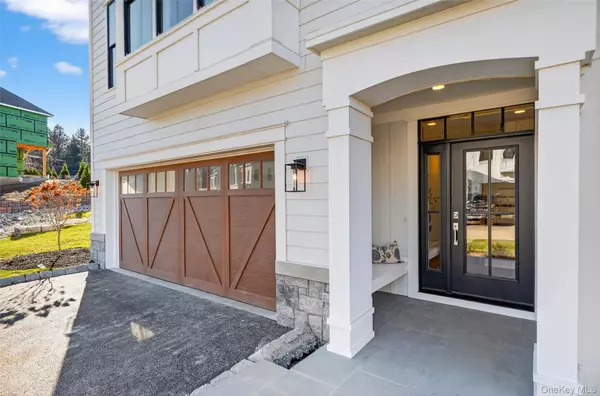 Yorktown Heights, NY 10598,1805 Soundview CT