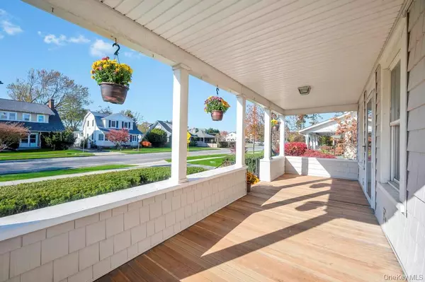 Patchogue, NY 11772,223 Cedar AVE