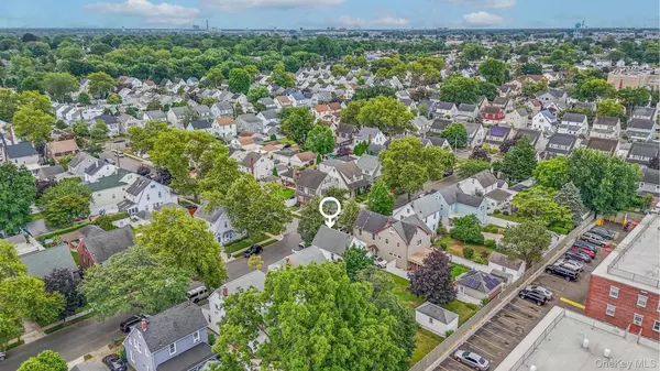 Williston Park, NY 11596,30 Temple ST