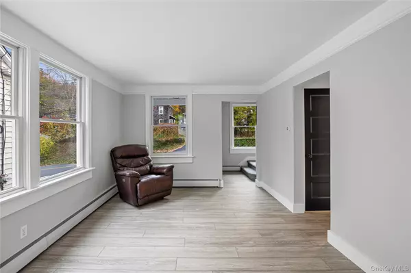 Port Jefferson, NY 11777,122 Liberty AVE