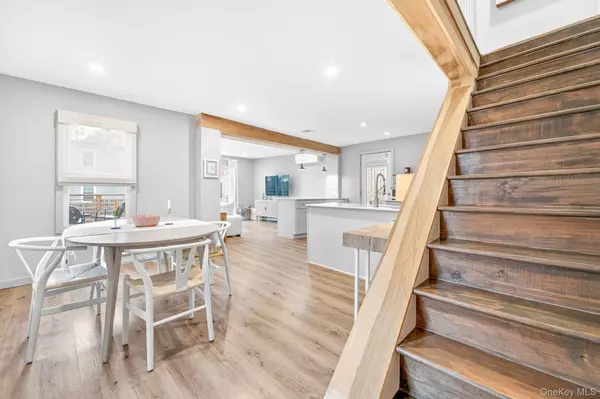 Esopus, NY 12401,39 N Broadway