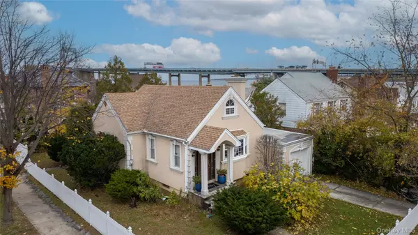 16803 Cryders LN, Whitestone, NY 11357