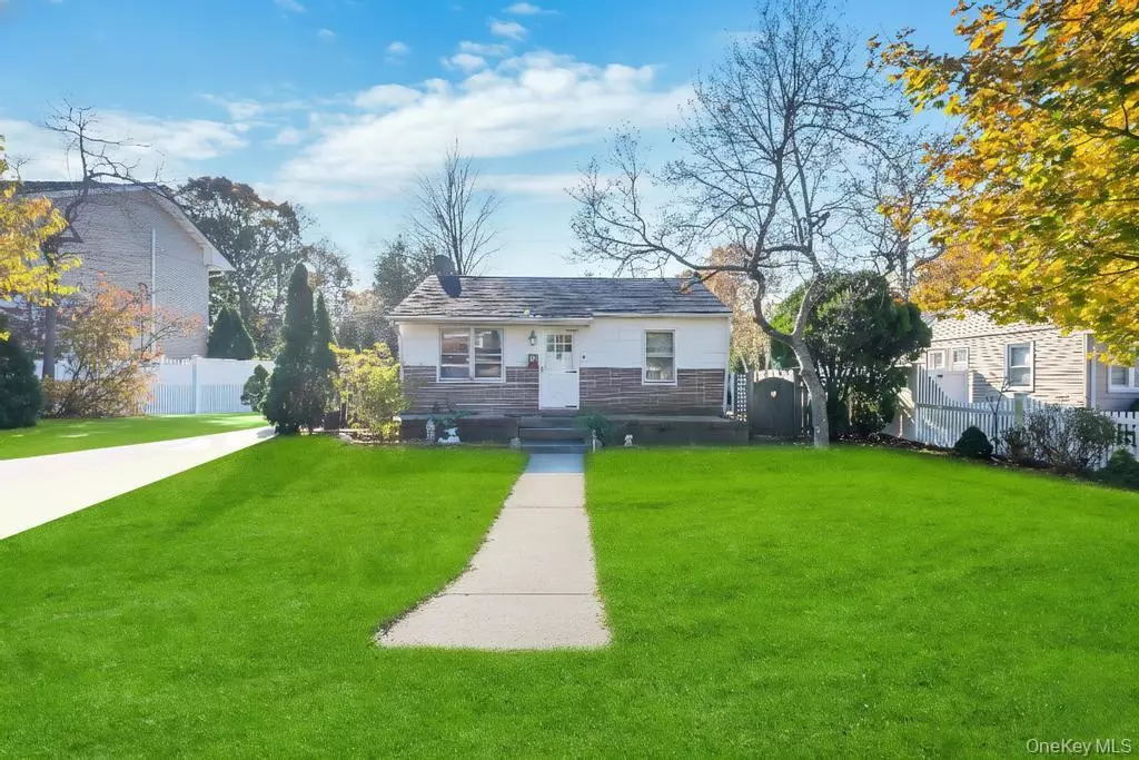 Ronkonkoma, NY 11779,14 Weichers ST