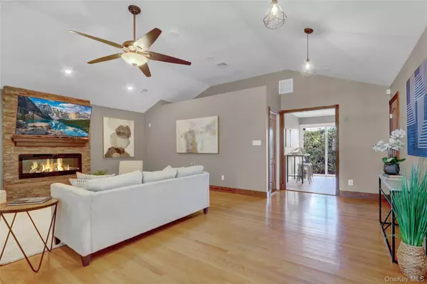 North Bellmore, NY 11710,1787 Madison AVE