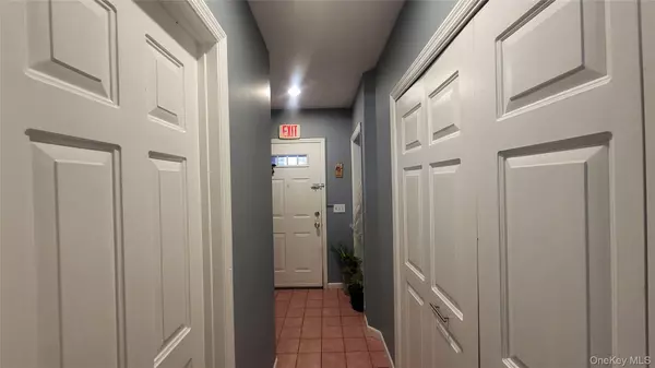 Poughkeepsie, NY 12601,214 Church ST