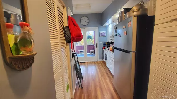 Poughkeepsie, NY 12601,214 Church ST