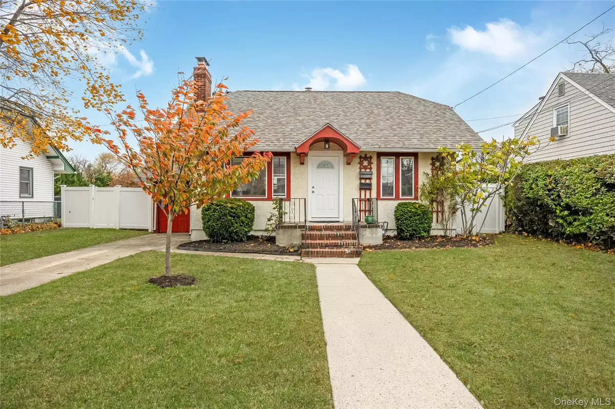 Oceanside, NY 11572,51 Castleton CT