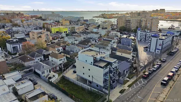 Brooklyn, NY 11235,4051 Nostrand AVE #3