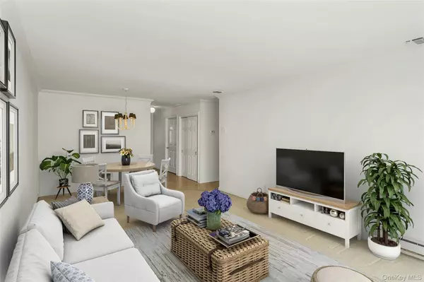 Amityville, NY 11701,55 Harbor North